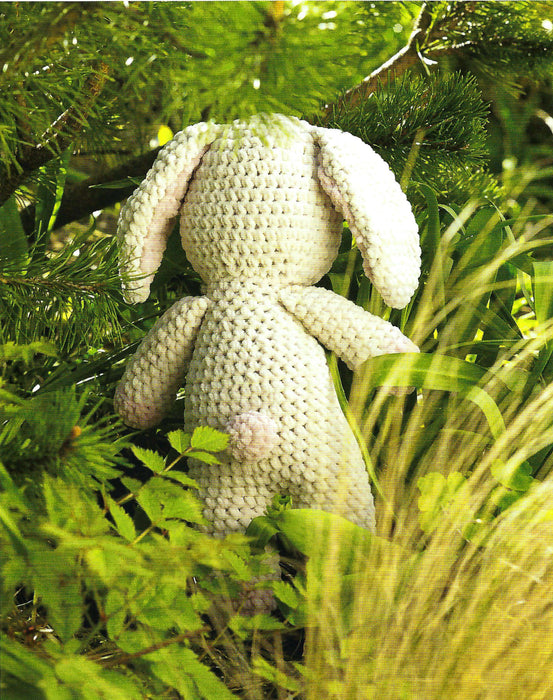 James C Brett JB932 Flutterby Chunky CROCHET pattern - Beatrice Bunny Toy