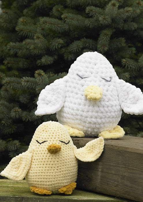 James C Brett JB931 Flutterby Chunky CROCHET pattern - Eggbert & Chuckles Chicks Toy